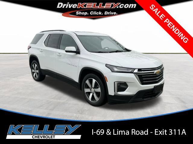 Used 2023 Chevrolet Traverse LT w/ LT Premium Package AWD/4WD image 1