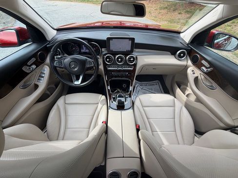 Used 2018 Mercedes-Benz GLC 300 4MATIC image 7
