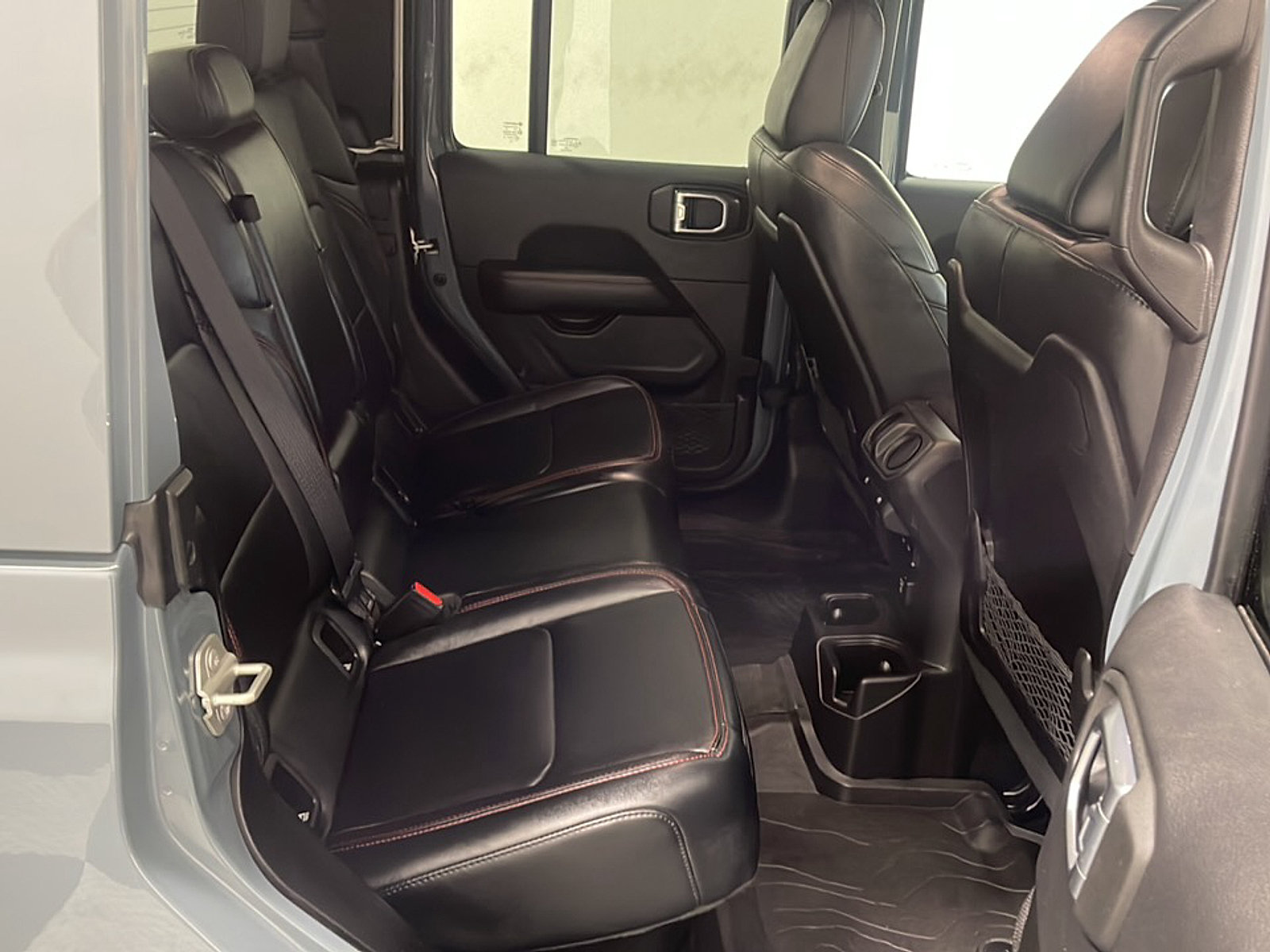 Used 2024 Jeep Gladiator Rubicon AWD/4WD image 20