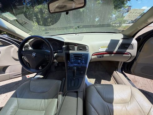 Used 2003 Volvo S60 2.4 FWD image 21