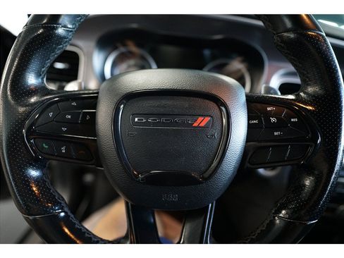 Used 2020 Dodge Charger GT RWD image 17