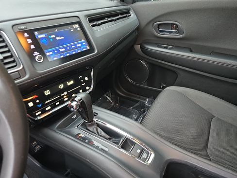 Used 2022 Honda HR-V EX image 22
