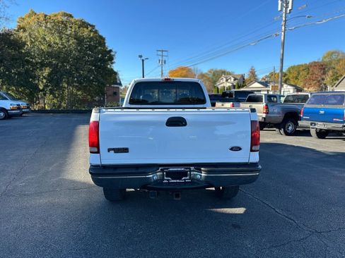 Used 2000 Ford F350 XLT image 4