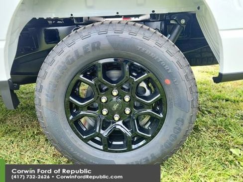 Used 2026 Ford F150 STX AWD/4WD image 9