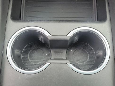 Used 2022 Chevrolet Tahoe LS image 25