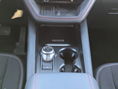Used 2025 Ford Explorer ST AWD/4WD image 19