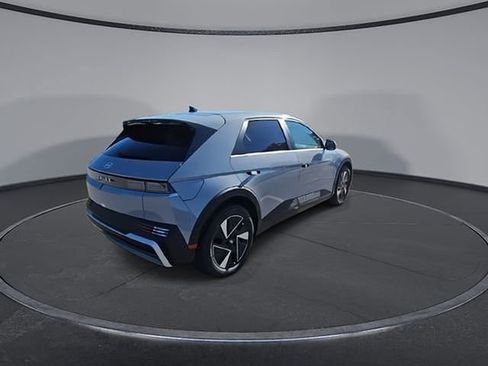 New 2026 Hyundai Ioniq 5 SEL image 11