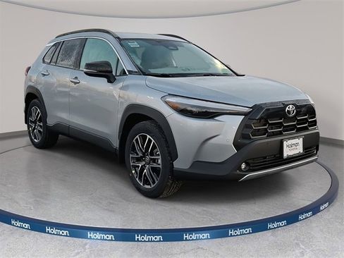 New 2026 Toyota Corolla Cross XLE image 2