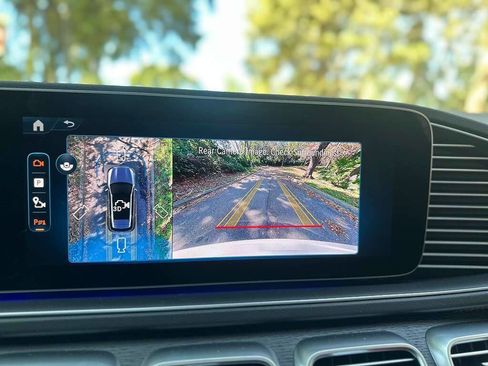 Used 2025 Mercedes-Benz GLE 53 AMG 4MATIC image 23