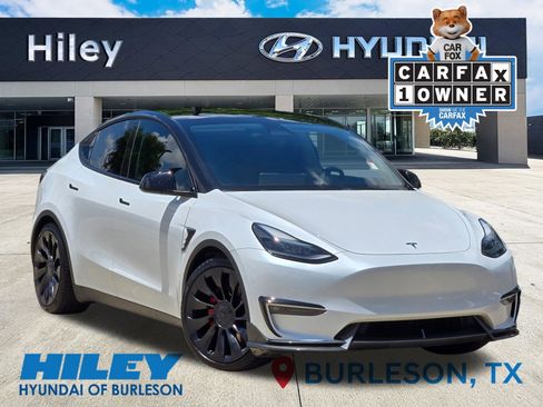 Used 2023 Tesla Model Y Performance AWD/4WD image 1
