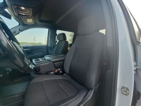 Used 2021 Chevrolet Silverado 1500 LT w/ Fleet Comfort Package AWD/4WD image 18
