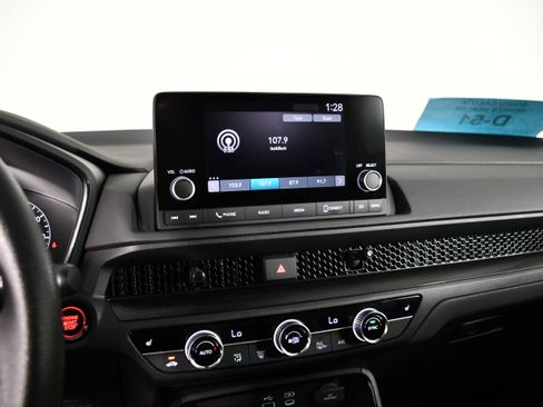 Certified 2024 Honda CR-V EX image 25