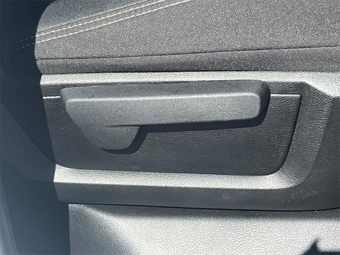 Used 2025 RAM 2500 Big Horn image 19