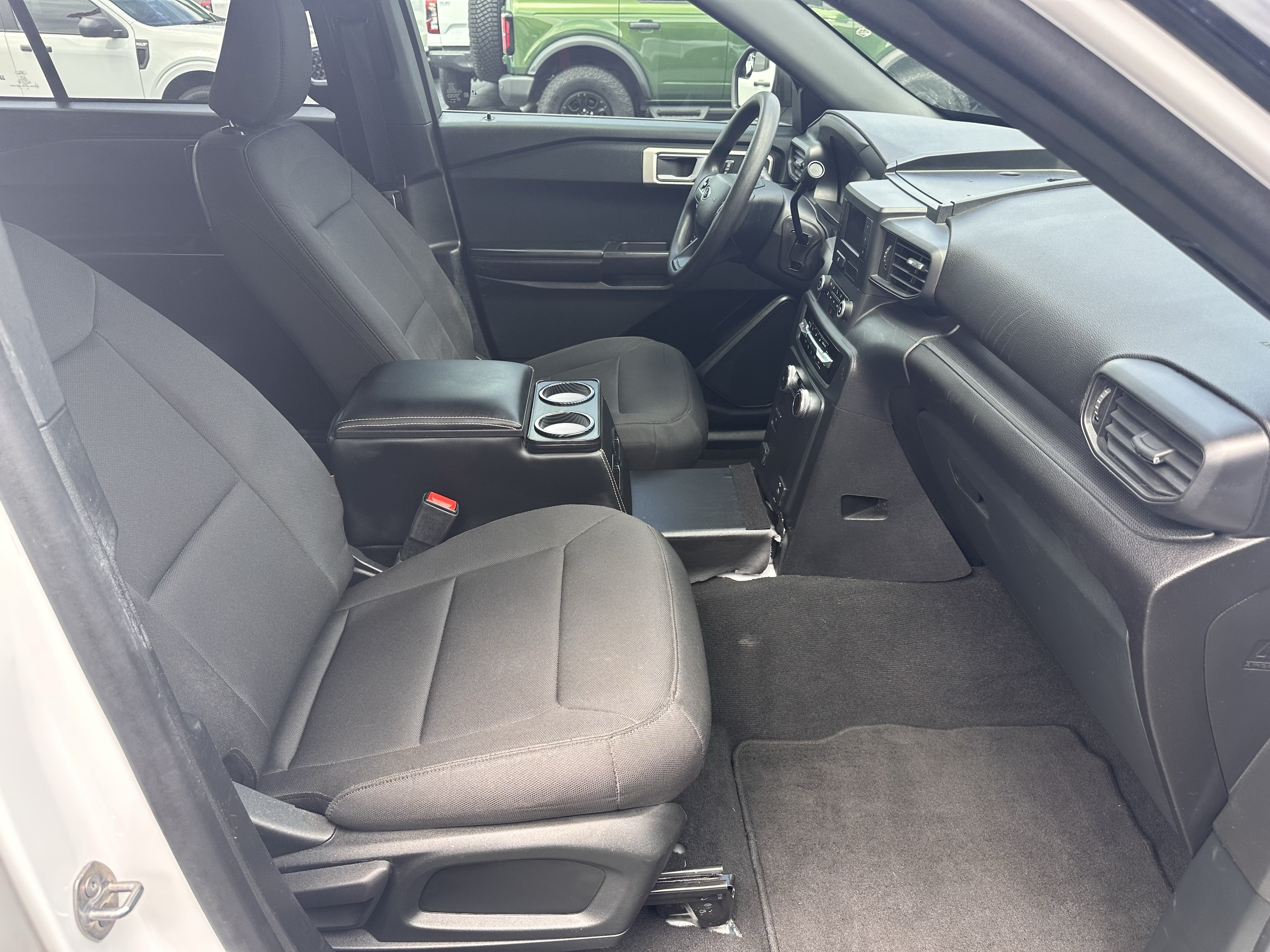 Used 2023 Ford Explorer 4WD Police Interceptor w/ Ultimate Wiring Package image 14