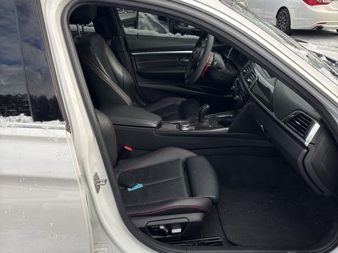 Used 2017 BMW 340i xDrive Sedan image 8