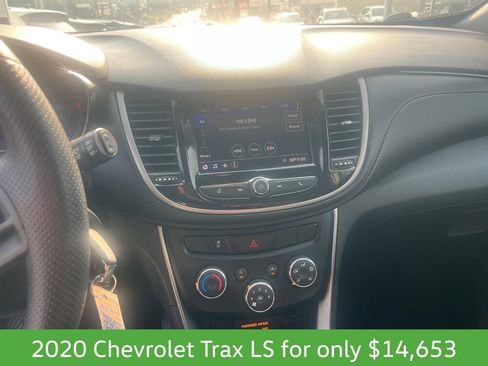 Used 2020 Chevrolet Trax LS w/ Tint and Cruise Package AWD/4WD image 17