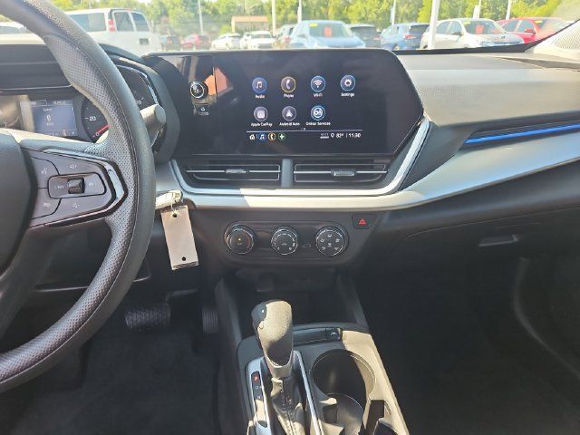 Used 2024 Chevrolet Trax LS w/ Driver Confidence Package FWD image 18