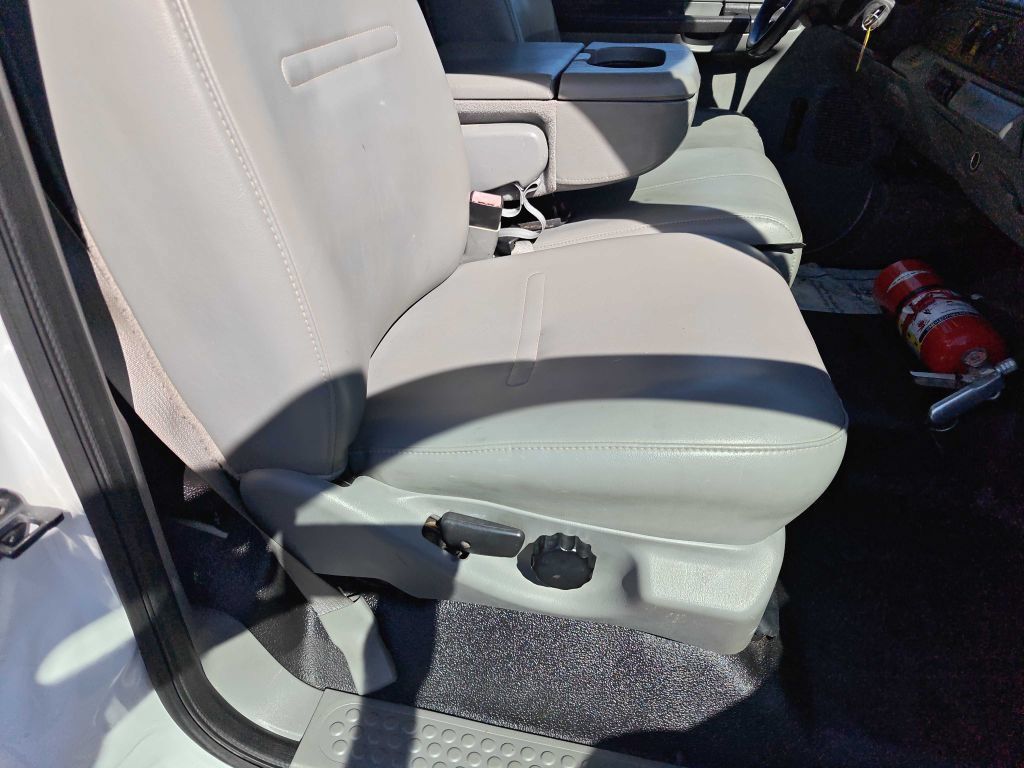 Used 2007 Ford F450 XL RWD image 40
