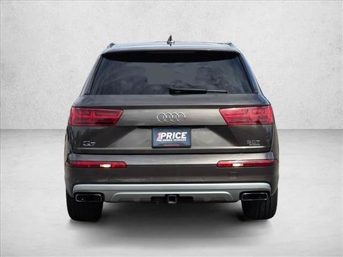 Used 2018 Audi Q7 3.0T Prestige w/ Prestige Package AWD/4WD image 8