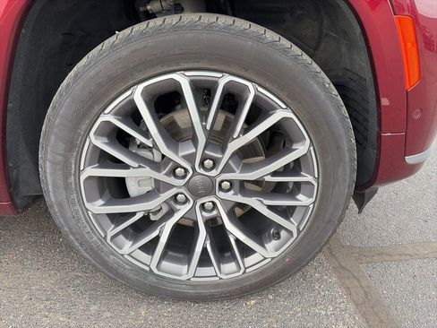 Used 2024 Jeep Grand Cherokee L Summit image 4