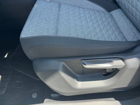 Used 2026 Volkswagen Tiguan S FWD image 14