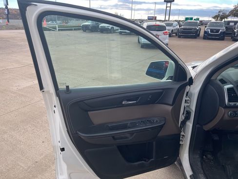 Used 2015 GMC Acadia SLT w/ Open Road Package image 11