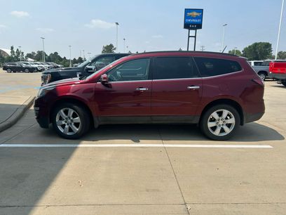 Used 2017 Chevrolet Traverse LT w/ Traveler's Package