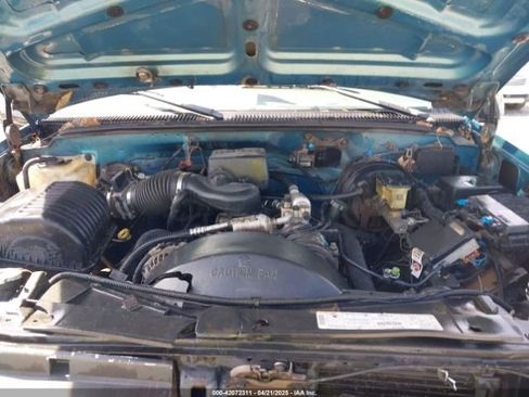 Used 1998 Chevrolet Silverado 1500 4x4 Extended Cab w/ Preferred Equipment Group 2 image 12