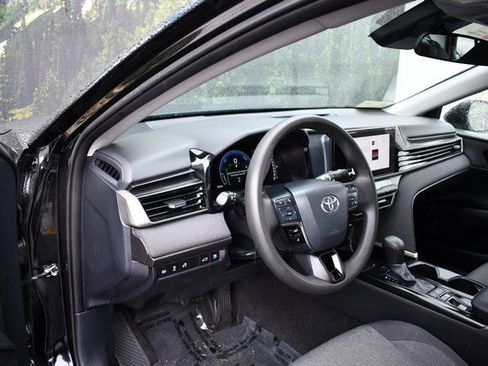 Certified 2025 Toyota Camry LE AWD/4WD image 14