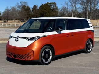 Used 2025 Volkswagen ID. Buzz Pro S Plus RWD video 2