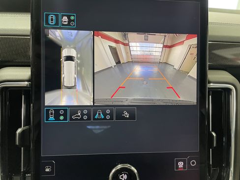 New 2026 GMC Yukon XL Elevation w/ Elevation Premium Package image 21