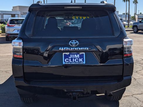 Used 2019 Toyota 4Runner SR5 image 3