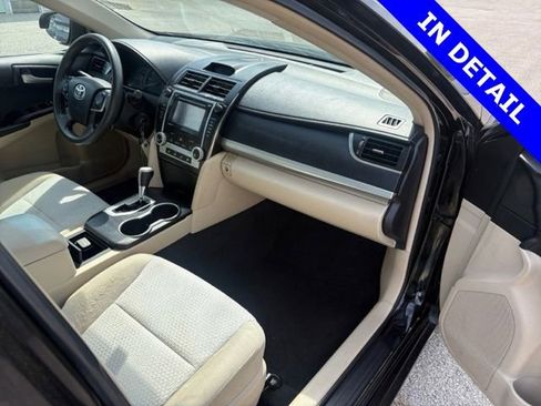 Used 2012 Toyota Camry LE FWD image 24