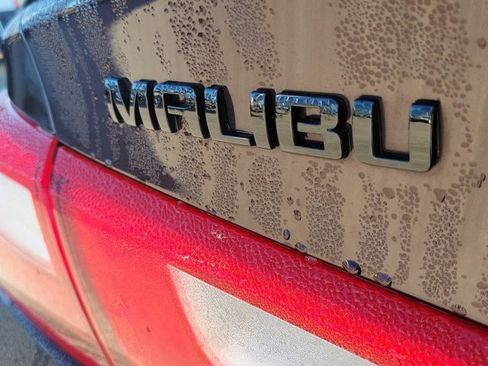 Used 2021 Chevrolet Malibu RS image 11