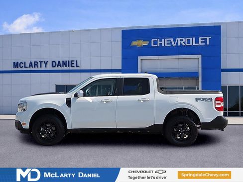 Used 2022 Ford Maverick Lariat w/ Equipment Group 500A Standard AWD/4WD image 3