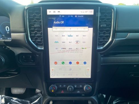 New 2025 Ford Ranger Lariat w/ FX4 Off-Road Package AWD/4WD image 21