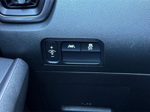 Used 2022 Kia Sorento S image 44