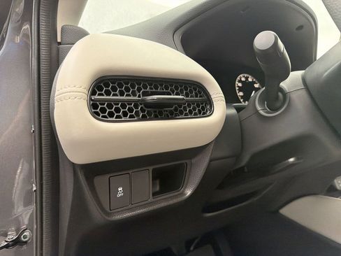 New 2026 Honda HR-V LX image 55