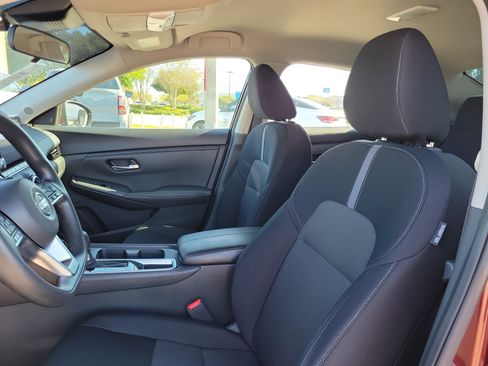 Certified 2023 Nissan Sentra SV image 13