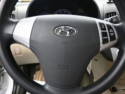 Used 2009 Hyundai Elantra GLS image 45