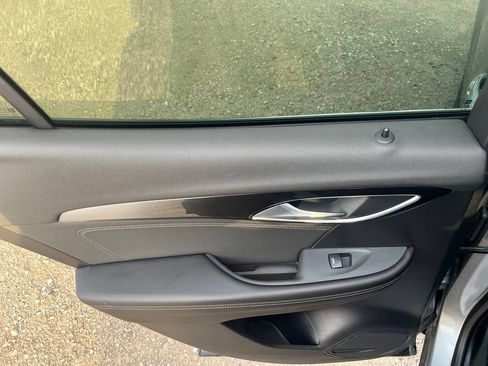 Used 2024 Buick Envision Preferred AWD/4WD image 24