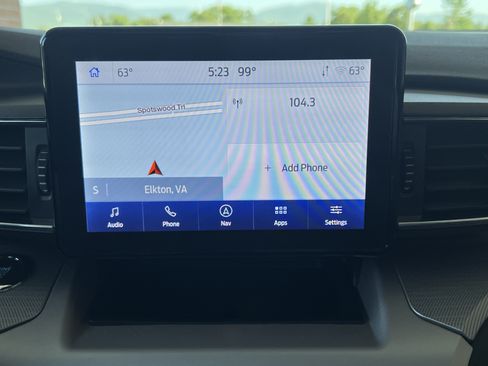 Used 2023 Ford Explorer XLT w/ Equipment Group 202A AWD/4WD image 25
