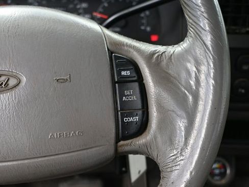 Used 2000 Ford Excursion Limited AWD/4WD image 25