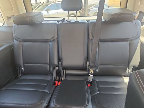 Used 2025 Ford Expedition Platinum AWD/4WD image 20