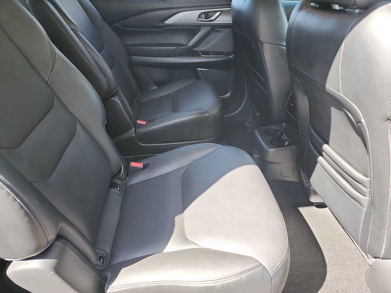 Used 2020 MAZDA CX-9 Touring w/ Touring Premium Package FWD image 24