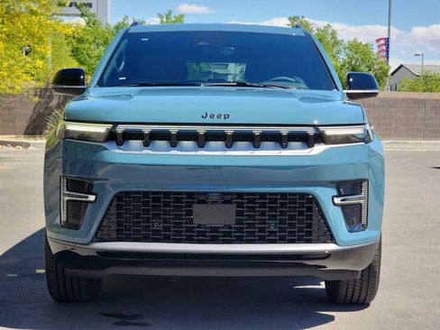 New 2026 Jeep Grand Wagoneer 4WD image 7
