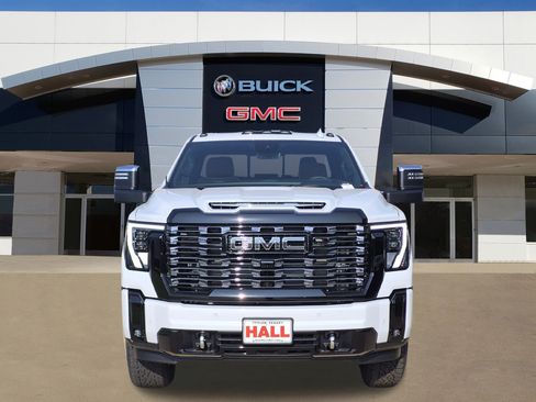 New 2026 GMC Sierra 3500 Denali Ultimate AWD/4WD image 2