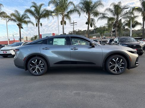 New 2026 Toyota Crown XLE image 6