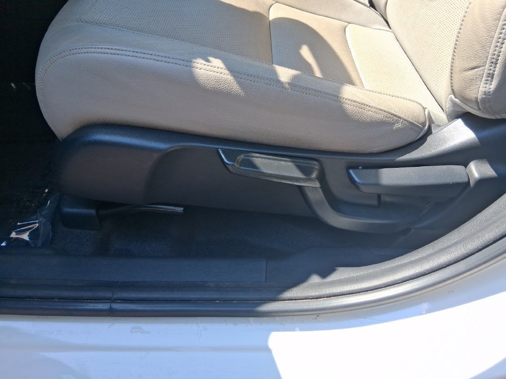Used 2021 Honda HR-V EX-L image 13