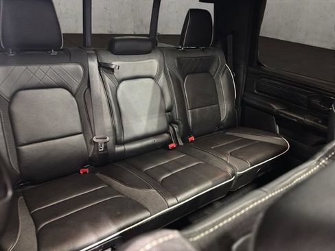 Used 2025 RAM 1500 Limited AWD/4WD image 21